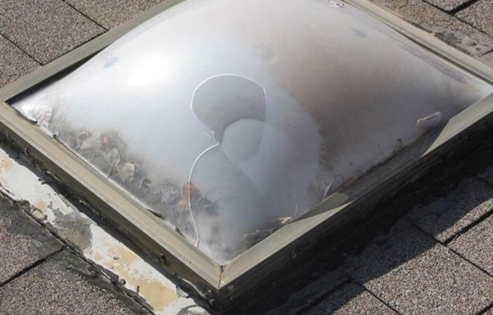Signs You Need A New Skylight